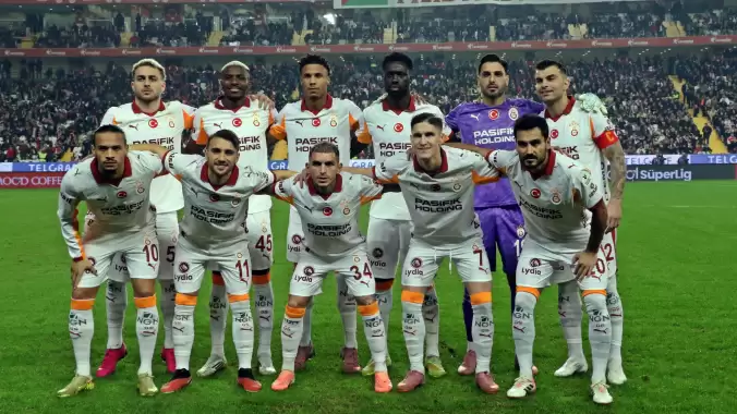 Galatasaray'da 2 değişiklik