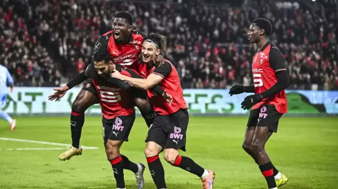 Rennes'ten muhteşem geri dönüş! 9 dakikada...