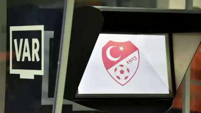Trabzonspor - Beşiktaş maçının VAR hakemi belli oldu