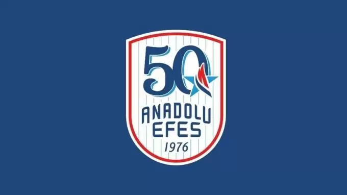 Anadolu Efes'te Fenerbahçe Beko maçı öncesi seferberlik! Sakatlığa rağmen oynayacaklar