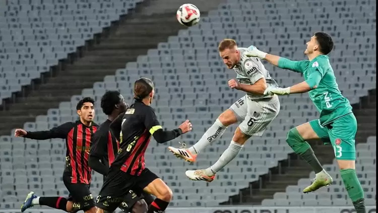 (ÖZET) Fatih Karagümrük - Kocaelispor MAÇ SONUCU: 1-1