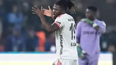 El Bilal Toure cezasını Afrika Uluslar Kupası’nda çekecek