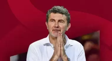 Galatasaray'ın yeni hocası belli oldu! Resmi imzalar atıldı