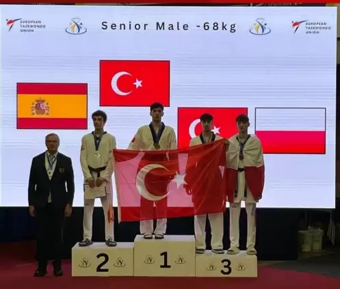 Emir Perçin bronz madalyanın sahibi oldu