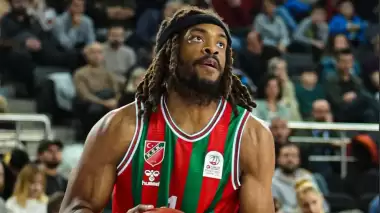 Karşıyaka sezonun ikinci galibiyetini İstanbul'da aldı!