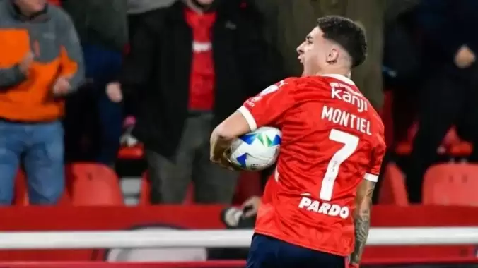 Puskas Ödülü Santiago Montiel’in! Röveşata gol tarihe geçti