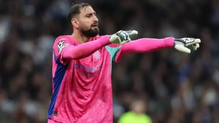 FIFA yılın kalecisi Donnarumma oldu!