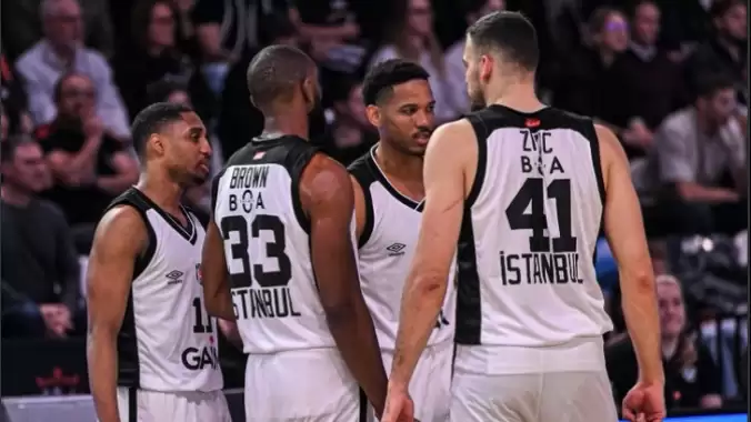 Uzatmalara giden maçta Beşiktaş son solukta kaybetti