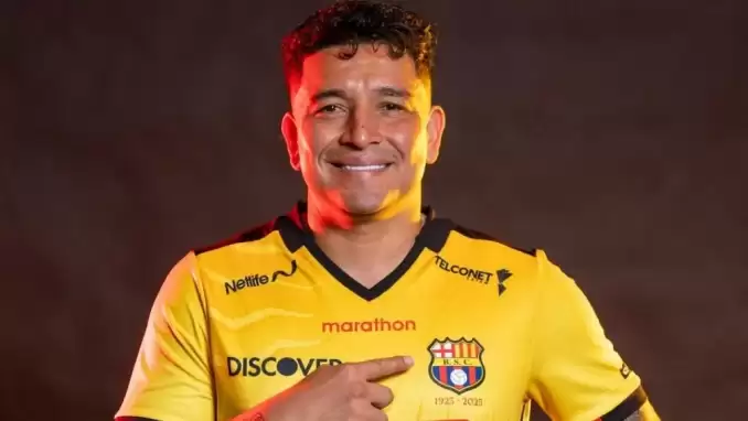 Futbol dünyası şokta! Barcelona'lı futbolcu sokak ortasında öldürüldü