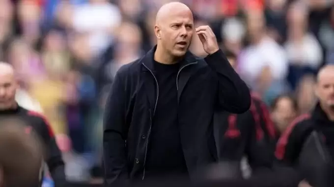 Arne Slot: "Liverpool doğru yolda ama seviyeyi yükseltmeliyiz"