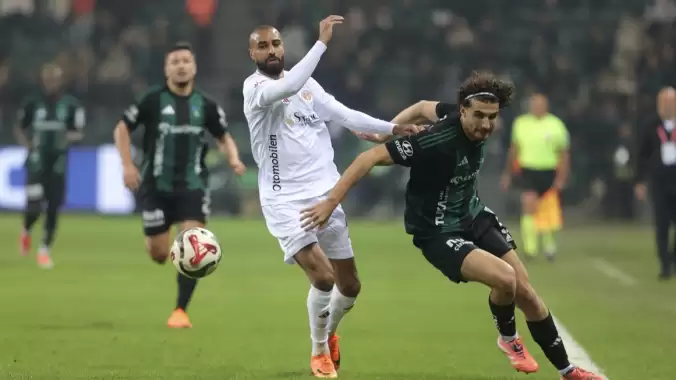 Kocaelispor seriyi bozmadı, Antalyaspor krizde