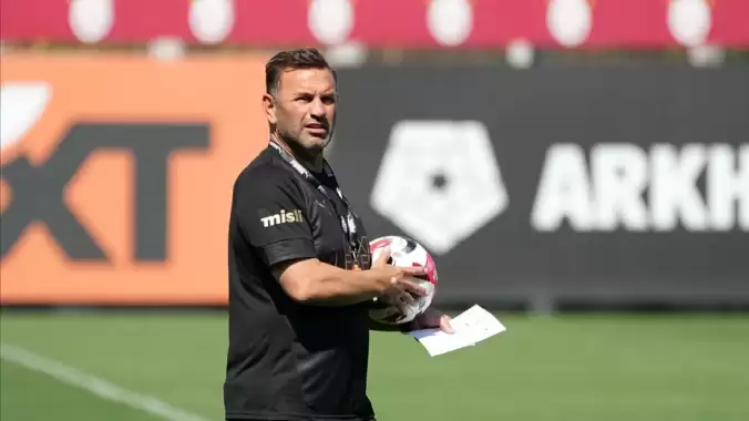 Okan Buruk futbolcularla toplantı yaptı! Mesaj net...