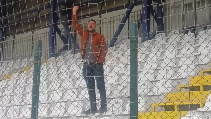 600 kilometre yol kat edip takımını tek başına destekledi