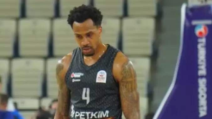 Ege temsilcilerinin maçında kazanan Petkim