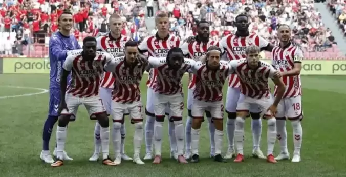 Antalyaspor'da beklenmedik ayrılık! Yeni transfer devre arası gidiyor