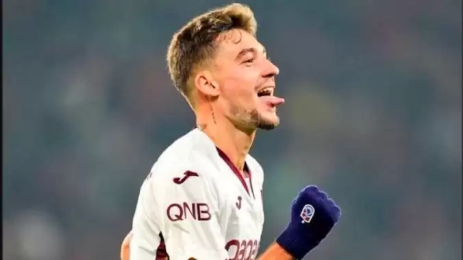 Muçi durmuyor! Atıyor attırıyor...