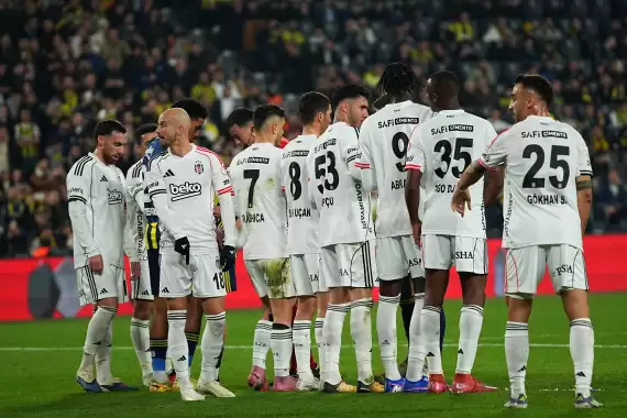 Yılın son derbisinde Beşiktaş, Fenerbahçe'yi yıktı! Ziraat Türkiye Kupası...