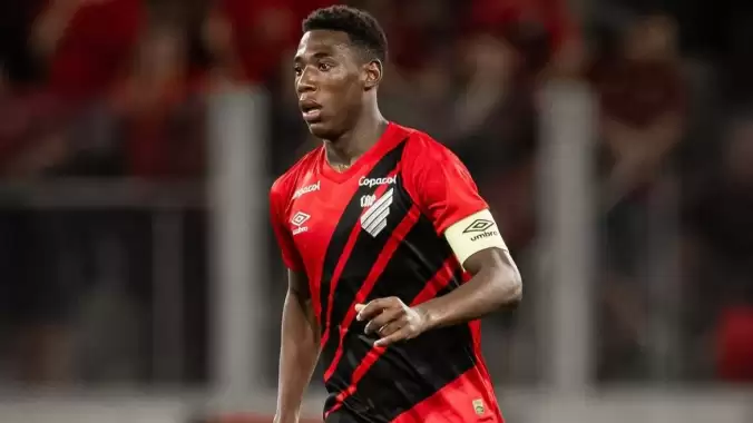 Göztepe, Pele ile anlaştı!