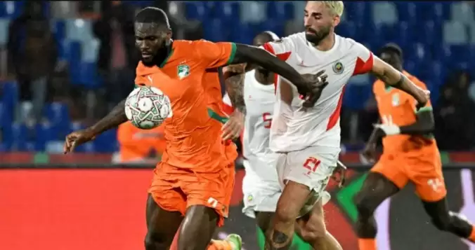 Trabzonsporlu Oulai süre almadı, son şampiyon Diallo ile kazandı