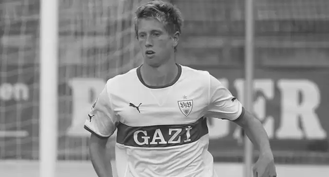 Futbol dünyasını sarsan ölüm! Alman futbolcu 70 metre yükseklikten düşerek hayatını kaybetti