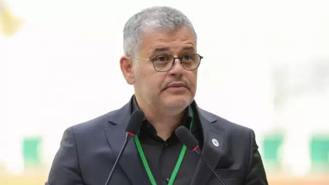 Ömer Atiker ve futbol denilen arena