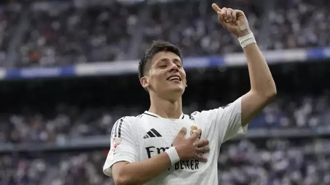 Real Madrid'den Arda Güler açıklaması! Resmi siteden duyurdular