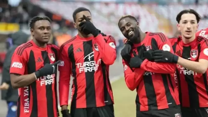 Vanspor FK, Hatayspor'u rahat geçti