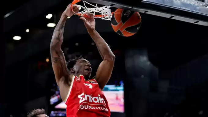 Transfer bitti iddiası! Efes'in anlaştığı yıldız bu gece geliyor...