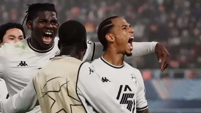 Beşiktaş aradığı stoperi suldu! Satın alma opsiyonlu kiralama teklifi yapıldı