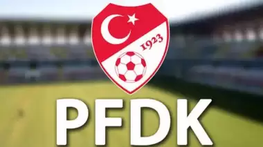 Beşiktaş’a kupa maçındaki saha olayları nedeniyle ceza! PFDK açıkladı...