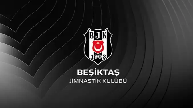 Beşiktaş'ta 4 futbolcuyla yollar ayrılıyor