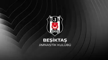 Beşiktaş'ta 4 futbolcuyla yollar ayrılıyor