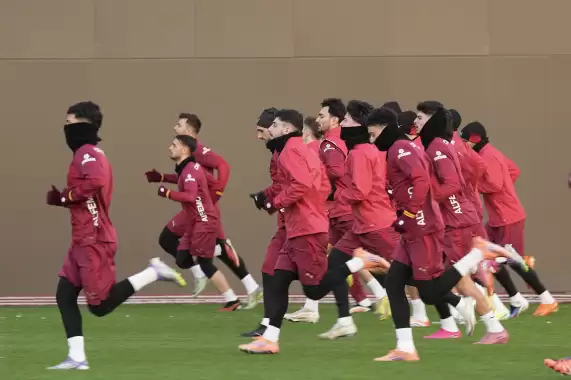 Galatasaray, Trabzonspor maçı hazırlıklarını sürdürdü