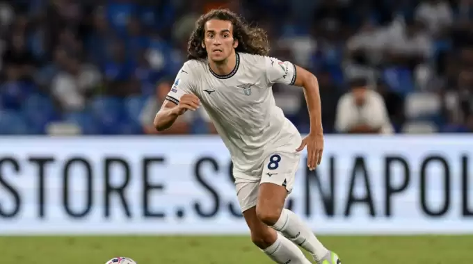 İtalyanlar'dan flaş iddia! Fenerbahçe aradığı orta sahayı Lazio'da buldu, transfer teklifi yaptı