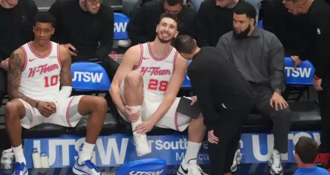 Rockets'ta Alperen Şengün şoku! 52. saniyede sakatlanıp maça devam edemedi 