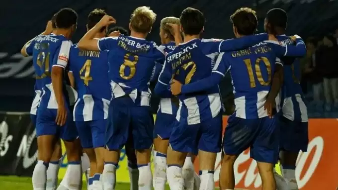 Porto, Santa Clara’yı farklı geçti: Samu sahneye çıktı