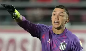 Muslera, transfer için devreye girdi: “Hiç düşünme, Galatasaray’a git"