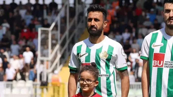 İki takımla protokol imzaladı, biri bonservisini ödedi, diğeri lisansını çıkardı! Hocasından açıklama geldi...