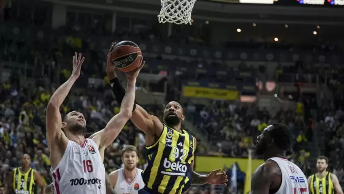 Fenerbahçe Beko, Olympiakos'u son çeyrekte geçti!