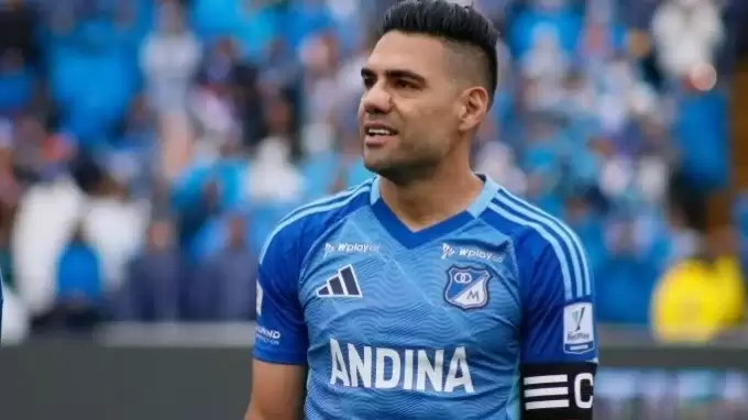 Radamel Falcao geri döndü! 39 yaşında imza geldi...