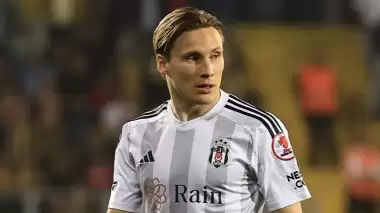 Beşiktaş'ta Svensson ile yollar ayrıldı!