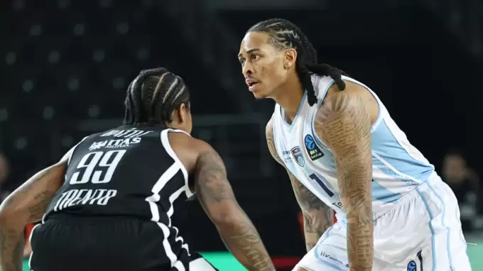 Telekom kritik maçta evinde İtalyan ekibini geçti!