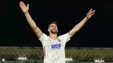 Trabzonspor'un Ümit Akdağ için Alanyaspor'a yaptığı teklif belli oldu