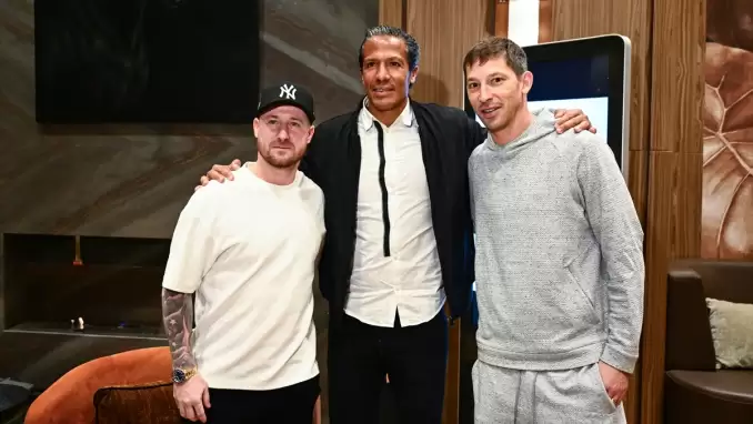 Alves ve Stoch'tan Süper Kupa açıklaması: "Fenerbahçe iyi bir takım kurdu"