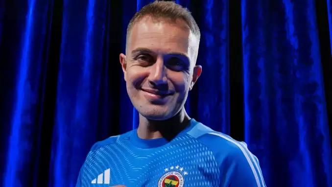 Fenerbahçe şampiyon kaleciyi açıkladı! İşte ilk sözleri...