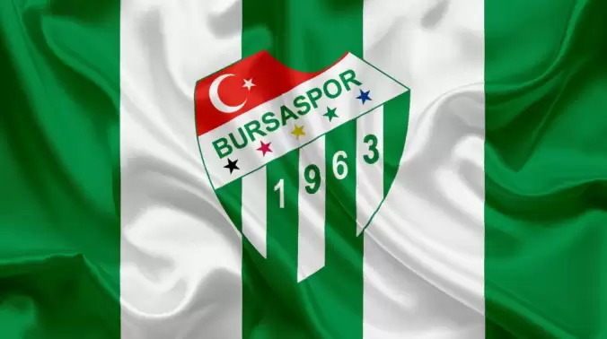 Bursaspor'a "süper" transfer! Resmen açıklandı