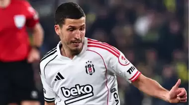 Salih Uçan: "Sosyal medyada yazılan bazı şeylere üzülüyorum! Birisi yazmış mesela..."