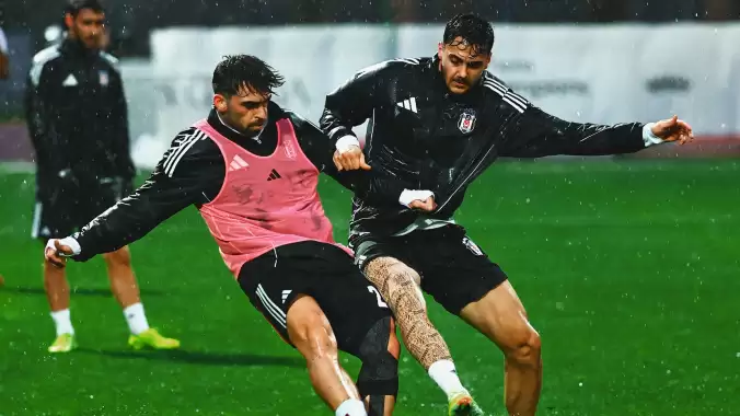 Beşiktaş, "yağmurlu bir günde" çalıştı