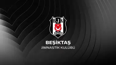 Beşiktaş'tan açıklama! Bir futbolcu kamptan ayrıldı