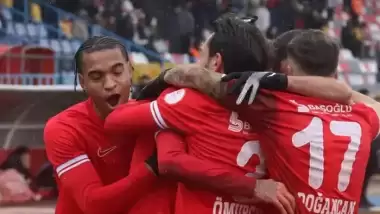 Boluspor deplasmanda Vanspor FK'yı devirdi